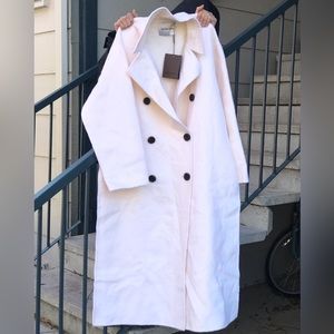 Alpaca/Wool blend Double Breasted White TrenchCoat